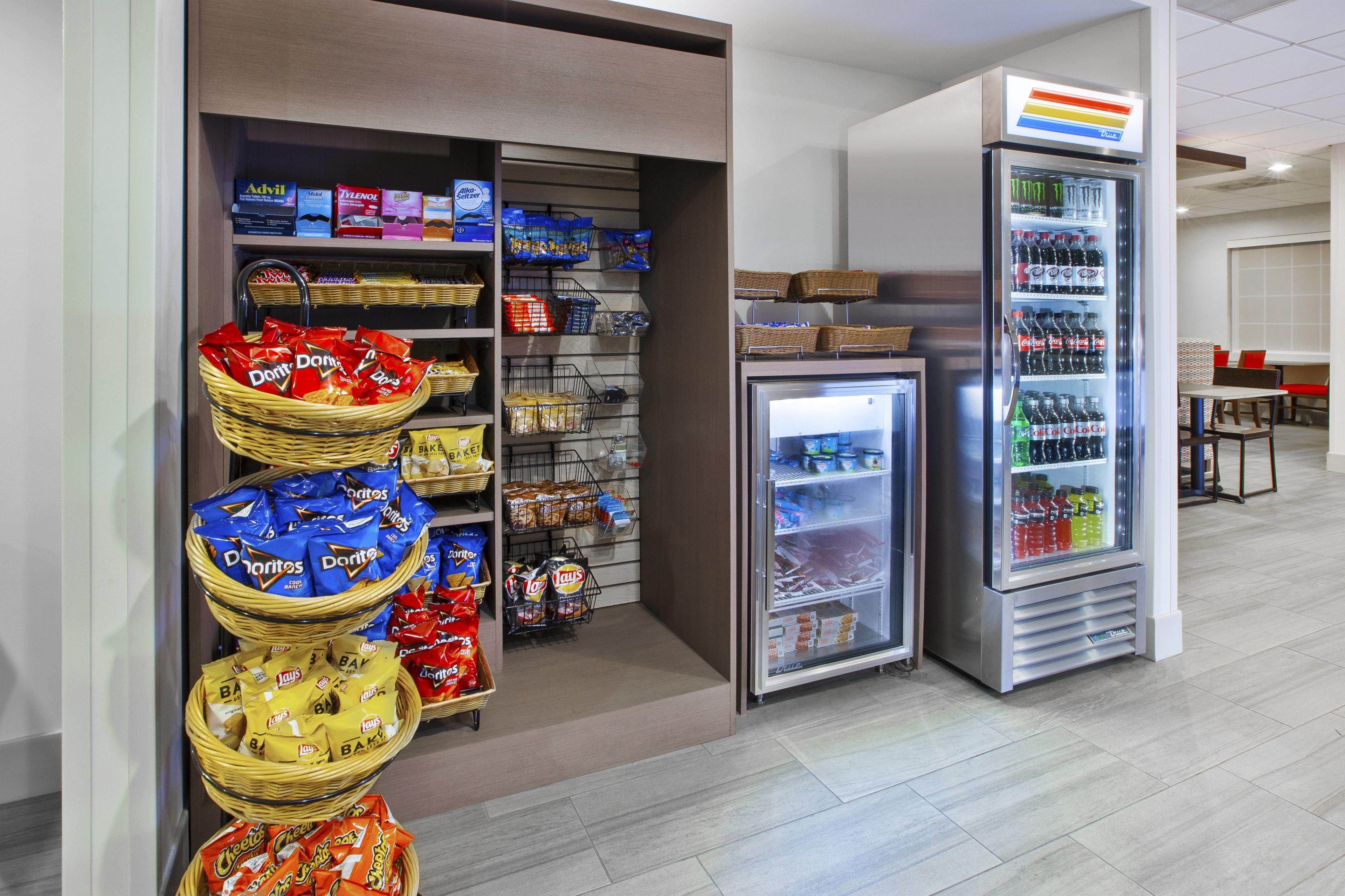 Holiday Inn Express Hotel & Suites Manchester Conference Center By Ihg Ngoại thất bức ảnh